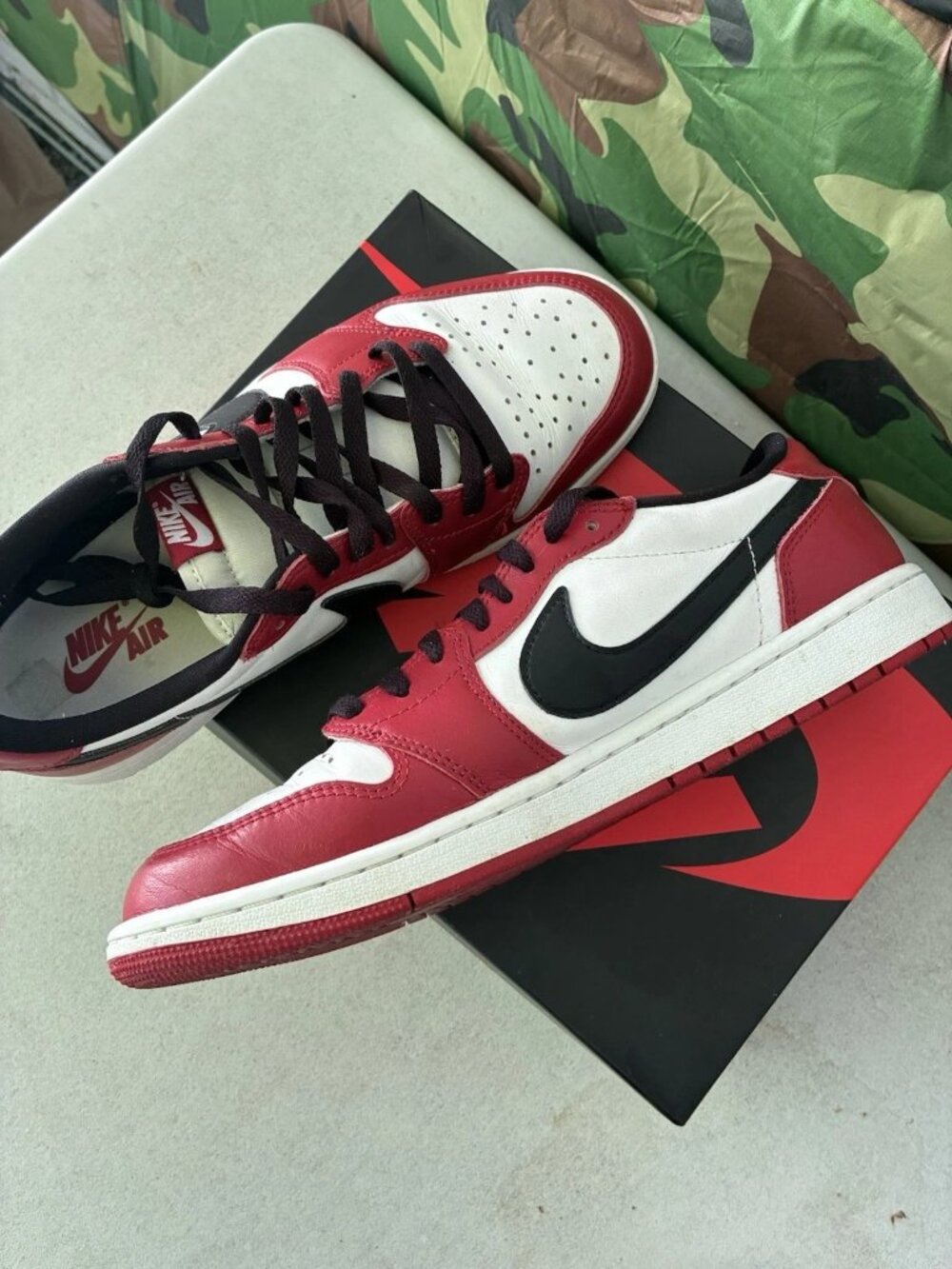 Size 10.5 - Air Jordan 1 Retro OG 2025 Low Chicago